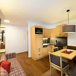Appartement-pension Kendlbacher 4* 그로살
