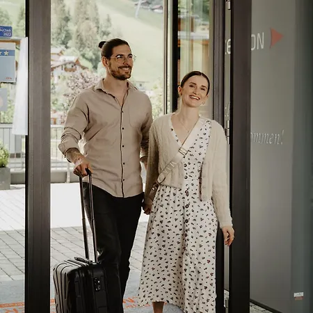 Appartement-pension Kendlbacher Oda ve Kahvaltı Grossarl